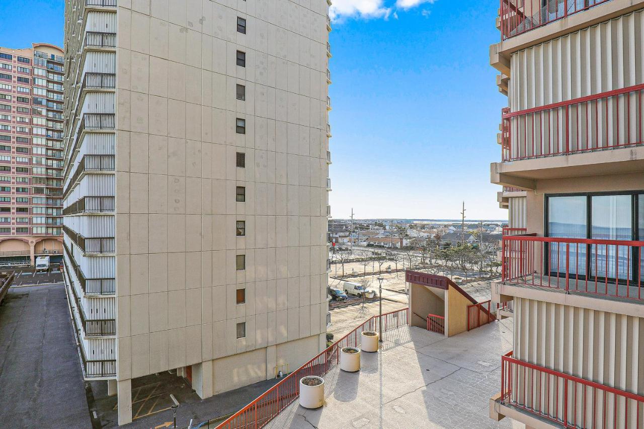 אושן סיטי Rainbow Condos מראה חיצוני תמונה
